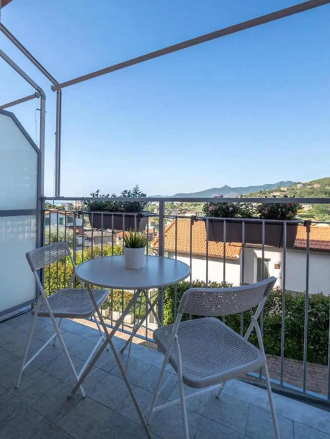 Casa Felice - Lavanda Pietra Ligure 0*,